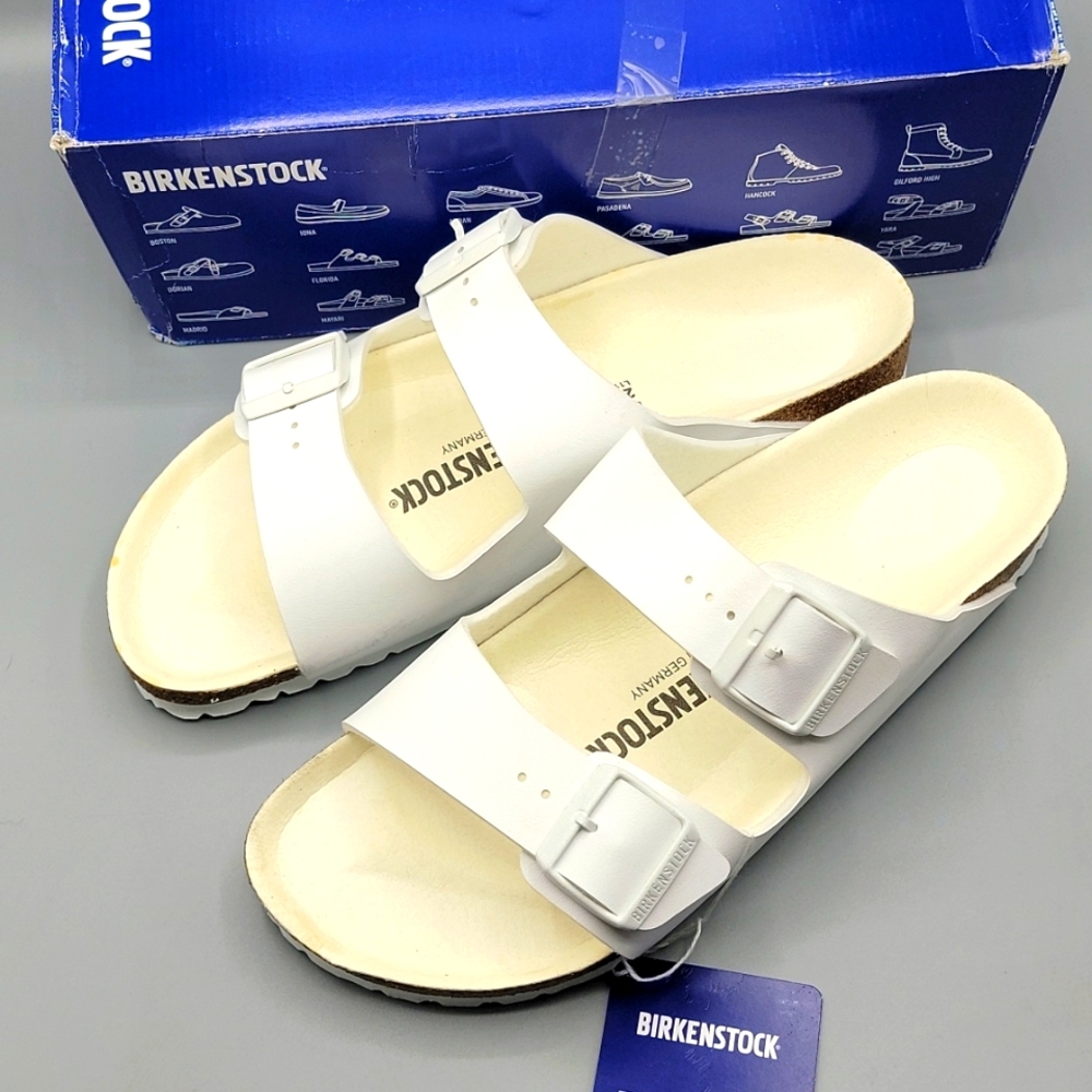 NIB Birkenstocks Arizona White 42N